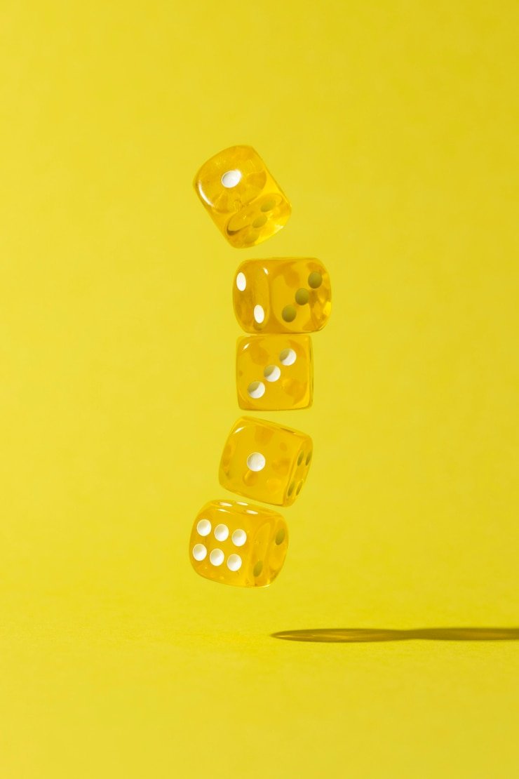 মোবাইলে app 21 হোমপেজ দেখছেন ব্যবহারকারী